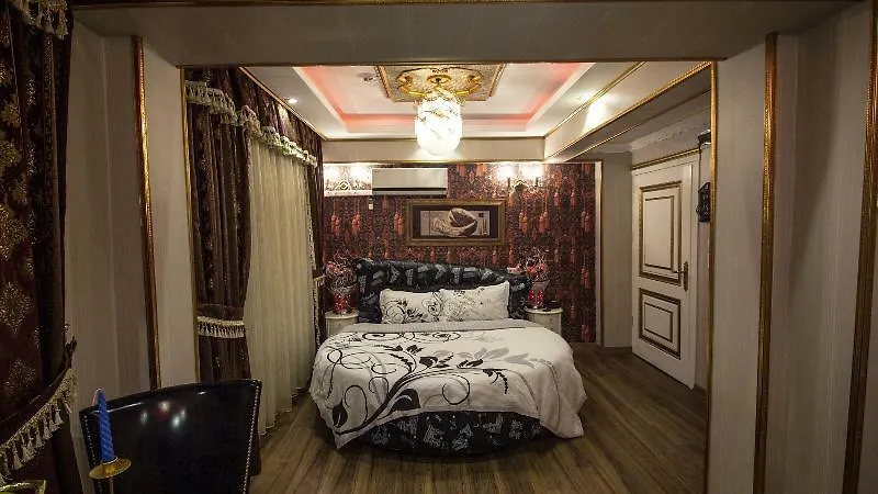 Hotel Marko Pasa Konagi & Oteli Kusadasi